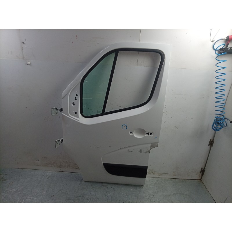 Recambio de puerta delantera izquierda para renault master iii furgoneta (fv) 2.3 dci 150 fwd (fv0f, fv03) referencia OEM IAM  8