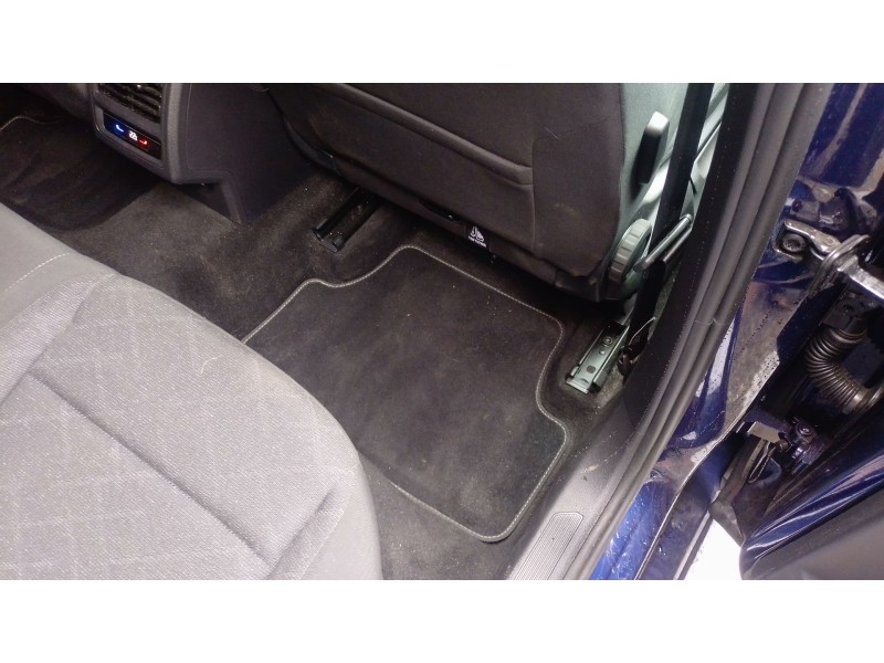 Recambio de juego alfombrillas para volkswagen golf viii (cd1, da1) 1.5 etsi referencia OEM IAM   