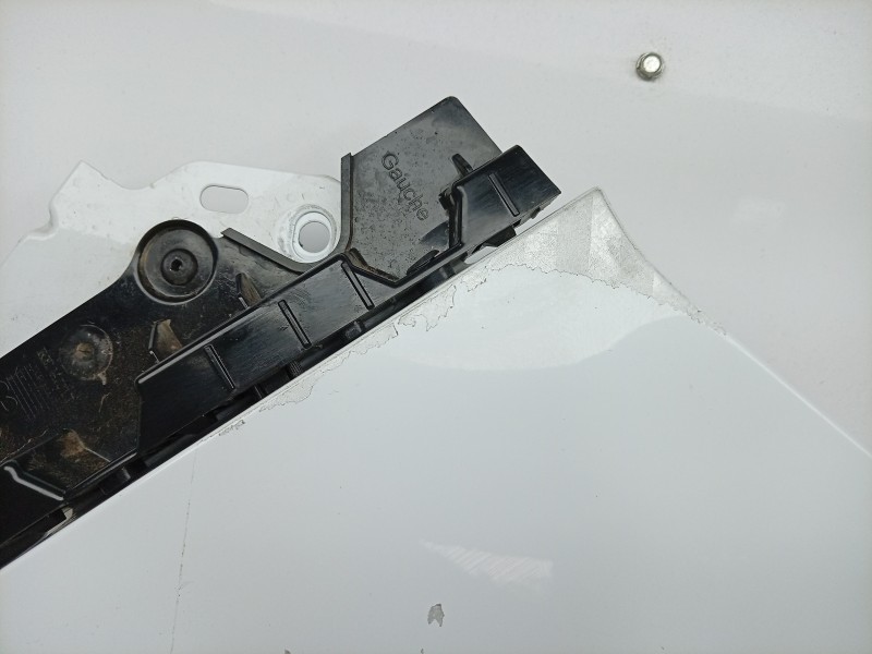 Recambio de aleta delantera izquierda para renault master iii furgoneta (fv) 2.3 dci 150 fwd (fv0f, fv03) referencia OEM IAM  63