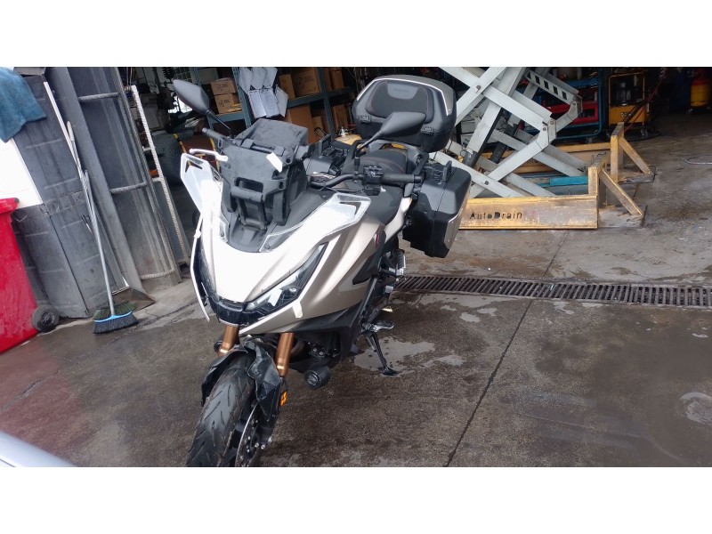 honda nt1100 del año 2025