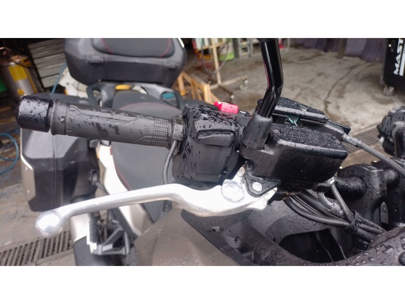 Recambio de piña luces derecha para honda nt1100 referencia OEM IAM   