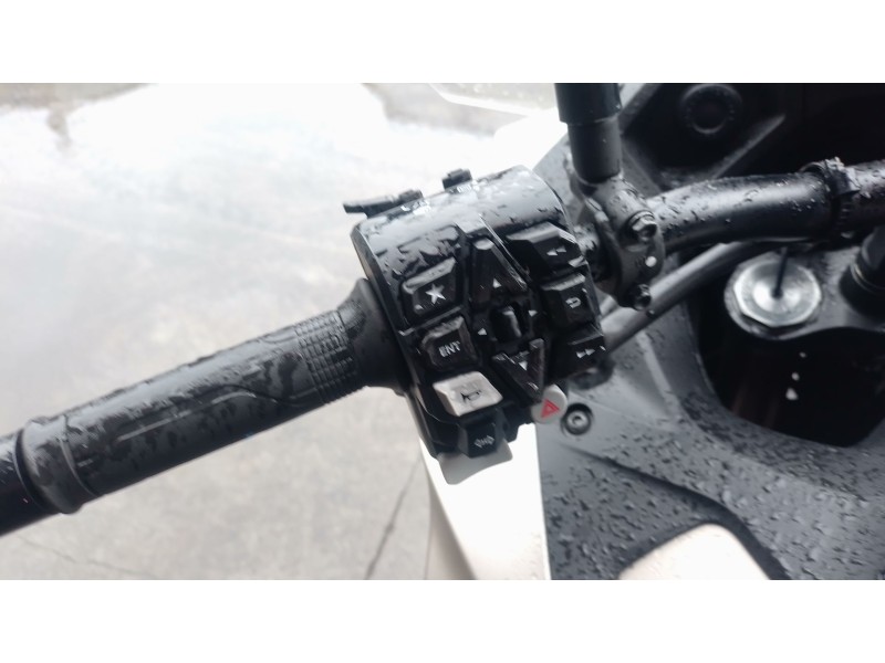 Recambio de piña luces izquierda para honda nt1100 referencia OEM IAM   