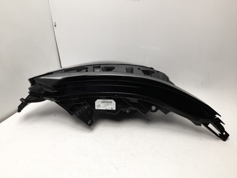 Recambio de faro derecho para nissan qashqai iii (j12) 1.5 vc-t referencia OEM IAM  26010HN25B 