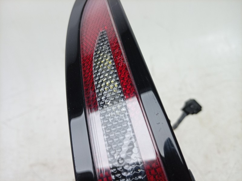 Recambio de piloto trasero derecho paragolpes para land rover range rover evoque referencia OEM IAM  K8D215K272 