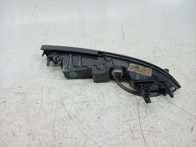 Recambio de piloto trasero izquierdo paragolpes para land rover range rover evoque referencia OEM IAM  K8D215K273 