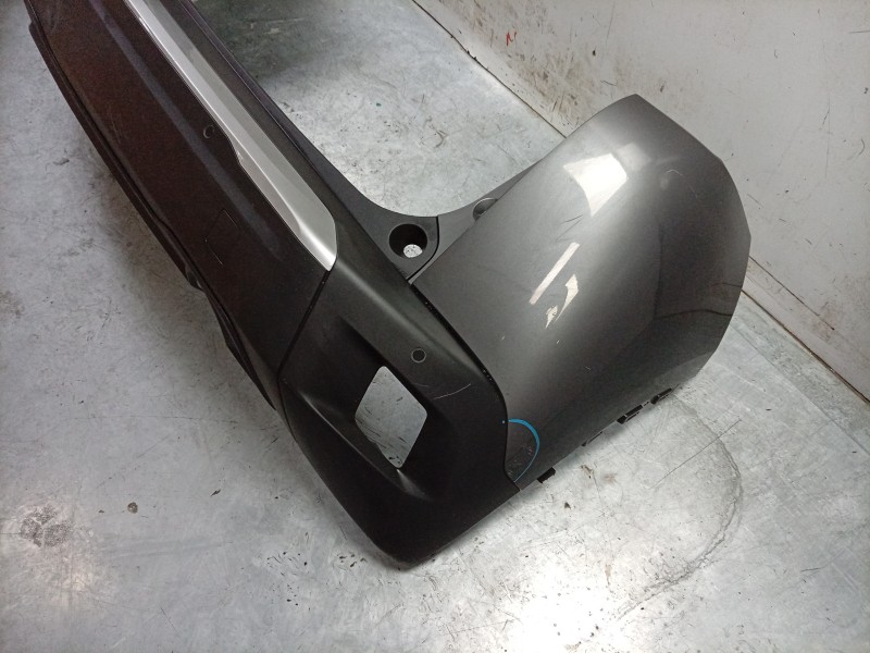 Recambio de paragolpes trasero para peugeot 2008 ii (ud_, us_, uy_, uj_, ur_, uc_) 1.2 puretech 100 referencia OEM IAM  98385169