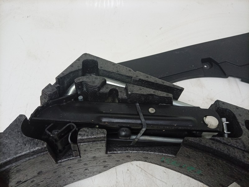 Recambio de herramientas para volkswagen passat b6 variant (3c5) 2.0 tdi 16v referencia OEM IAM  3C0012115B 