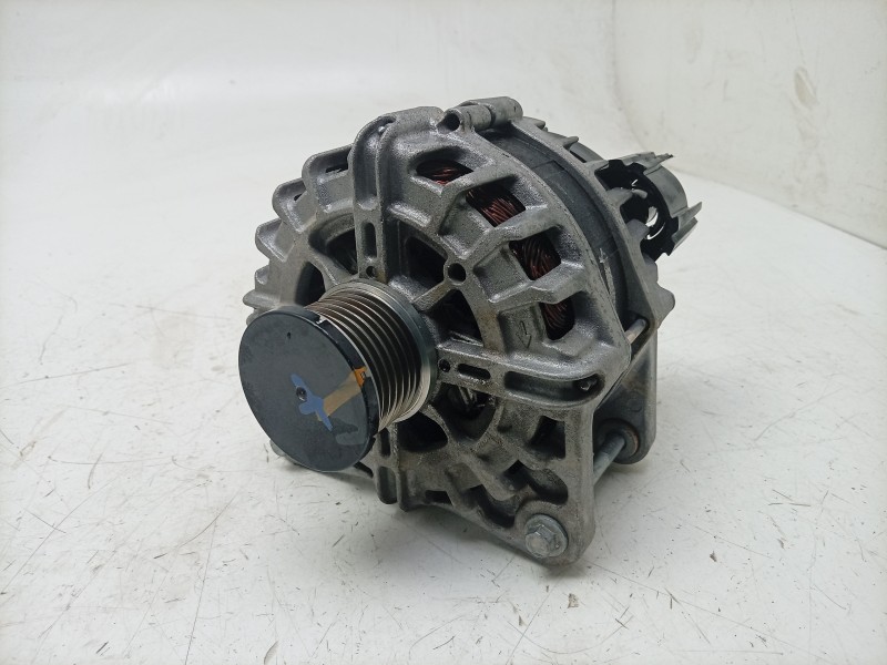 Recambio de alternador para renault master iii furgoneta (fv) 2.3 dci 150 fwd (fv0f, fv03) referencia OEM IAM  231007317R ALF730