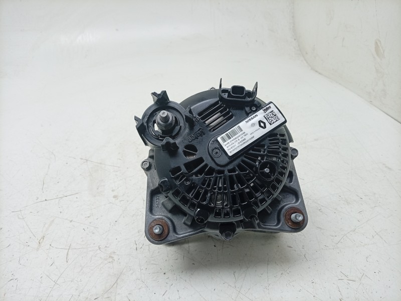 Recambio de alternador para renault master iii furgoneta (fv) 2.3 dci 150 fwd (fv0f, fv03) referencia OEM IAM  231007317R ALF730