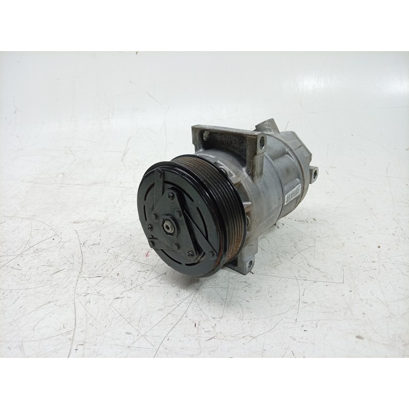 Recambio de compresor aire acondicionado para renault captur i (j5_, h5_) 0.9 tce 90 referencia OEM IAM  926000734R CAF530017HQ/