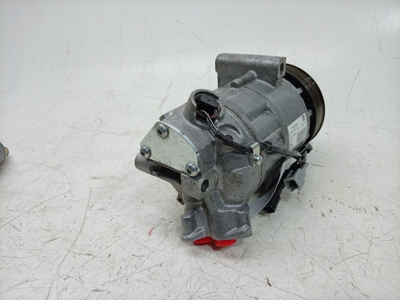 Recambio de compresor aire acondicionado para renault captur i (j5_, h5_) 0.9 tce 90 referencia OEM IAM  926000734R CAF530017HQ/