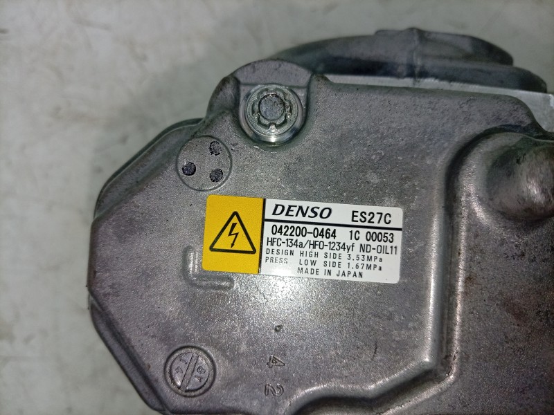 Recambio de compresor aire acondicionado para lexus is iii (_e3_) 300h (ave30_) referencia OEM IAM  0422000464 