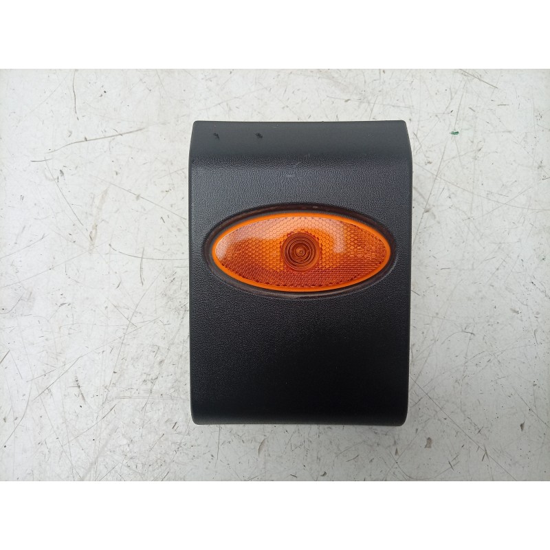 Recambio de piloto lateral derecho para renault master iii furgoneta (fv) 2.3 dci 150 fwd (fv0f, fv03) referencia OEM IAM  76856