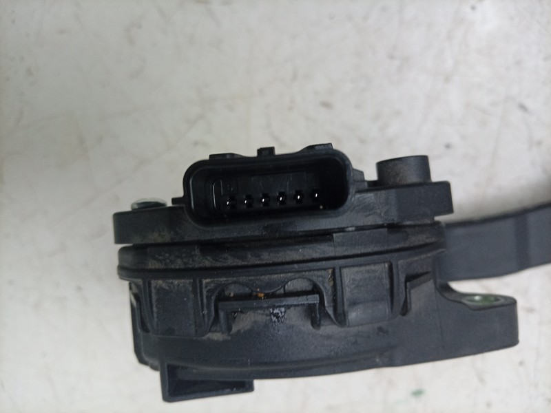 Recambio de potenciometro pedal para renault master iii furgoneta (fv) 2.3 dci 150 fwd (fv0f, fv03) referencia OEM IAM  18010162