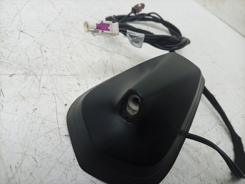 Recambio de base de antena para renault master iii furgoneta (fv) 2.3 dci 150 fwd (fv0f, fv03) referencia OEM IAM  282162518R 