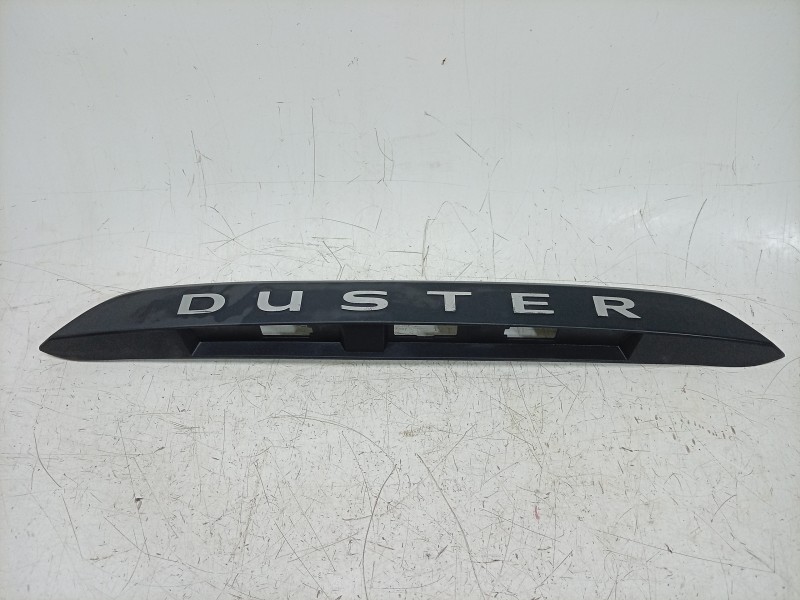 Recambio de moldura para dacia duster (hm_) 1.2 tce 125 (hmma) referencia OEM IAM  848101807R 