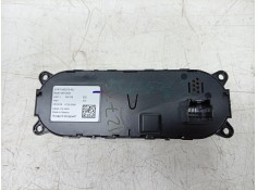 Recambio de mando climatizador para volkswagen caravelle t7 2.5 ehybrid referencia OEM IAM 18E272 S74T18E272AD  2