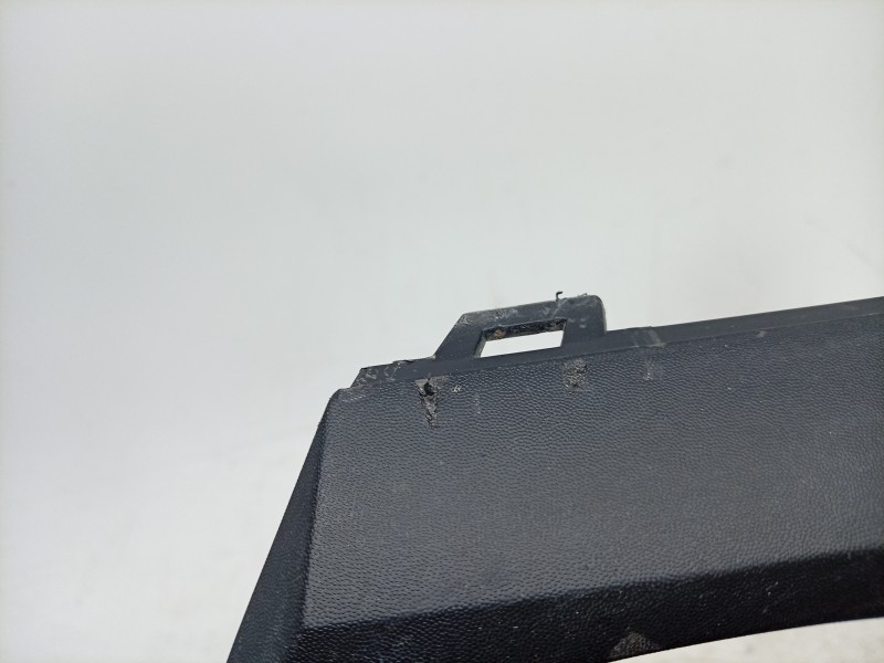 Recambio de moldura antiniebla derecha para dacia duster (hm_) 1.2 tce 125 (hmma) referencia OEM IAM  261A27239R 