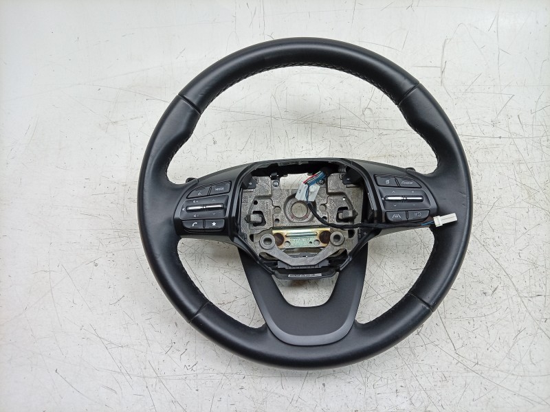 Recambio de volante para hyundai kona (os, ose, osi) 1.6 gdi hybrid referencia OEM IAM  56110J9790MGE 