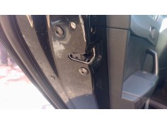 CERRADURA PUERTA TRASERA IZQUIERDA 