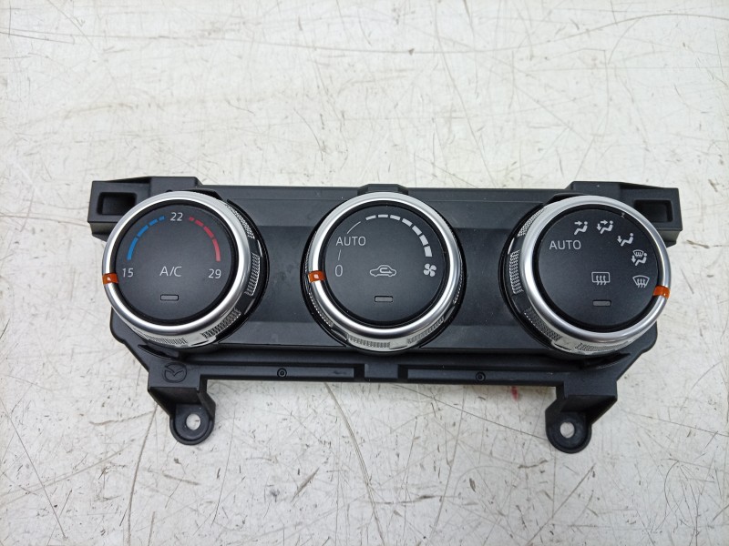 Recambio de mando climatizador para mazda cx-3 (dk) 2.0 skyactiv-g referencia OEM IAM  DH0P61190E 