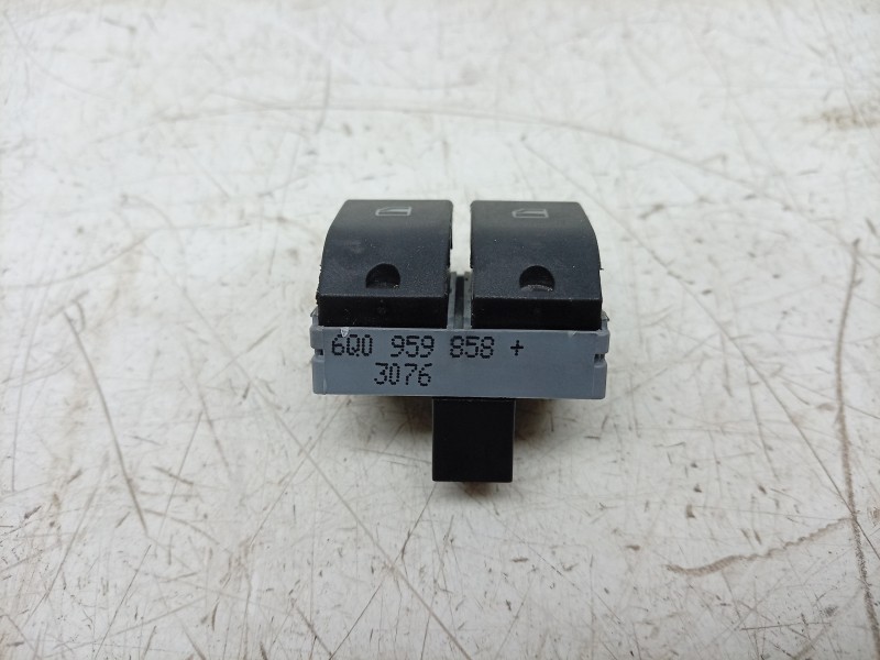 Recambio de mando elevalunas delantero izquierdo para seat ibiza iii (6l1) 1.4 16v referencia OEM IAM  6Q0959858 221AF00436/1430