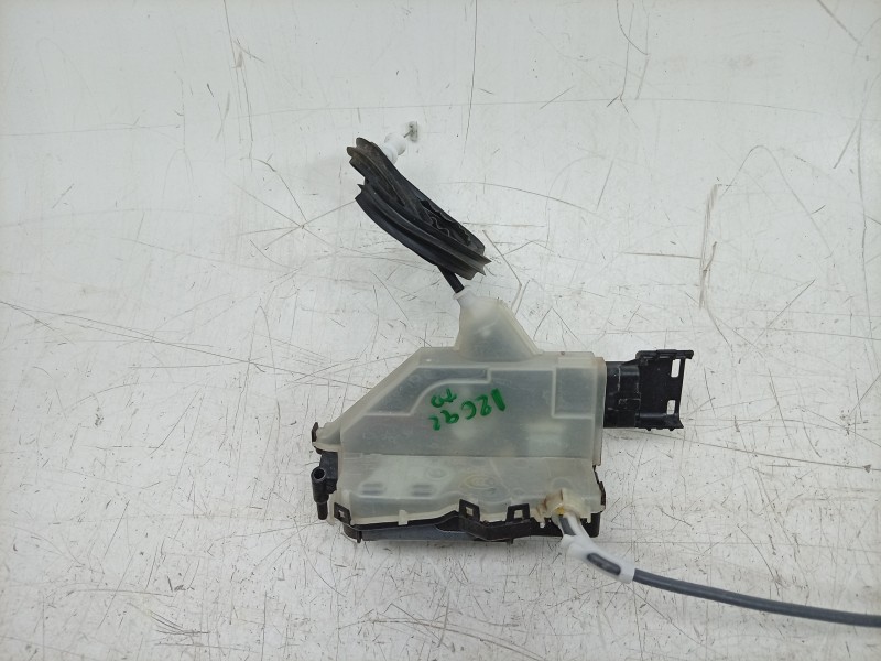 Recambio de cerradura puerta trasera derecha para opel crossland x / crossland (p17, p2qo) 1.2 (75) referencia OEM IAM  98267100