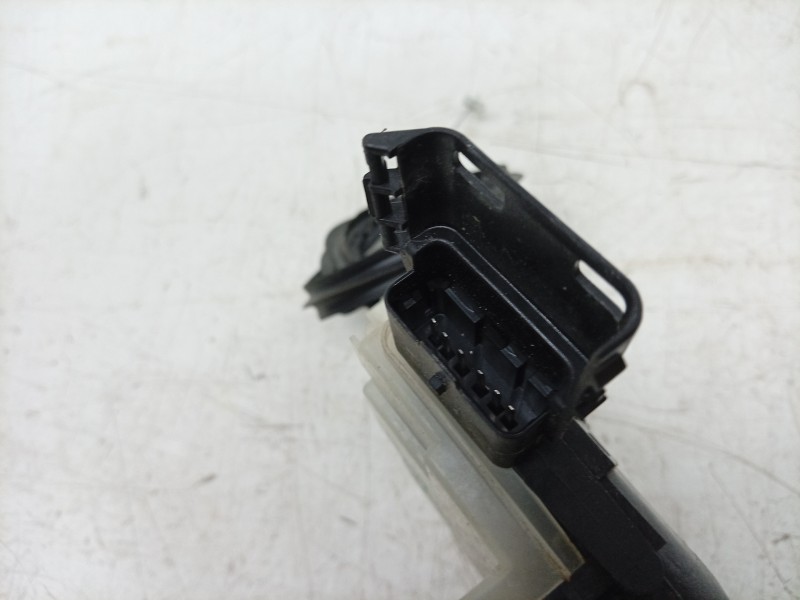 Recambio de cerradura puerta trasera derecha para opel crossland x / crossland (p17, p2qo) 1.2 (75) referencia OEM IAM  98267100