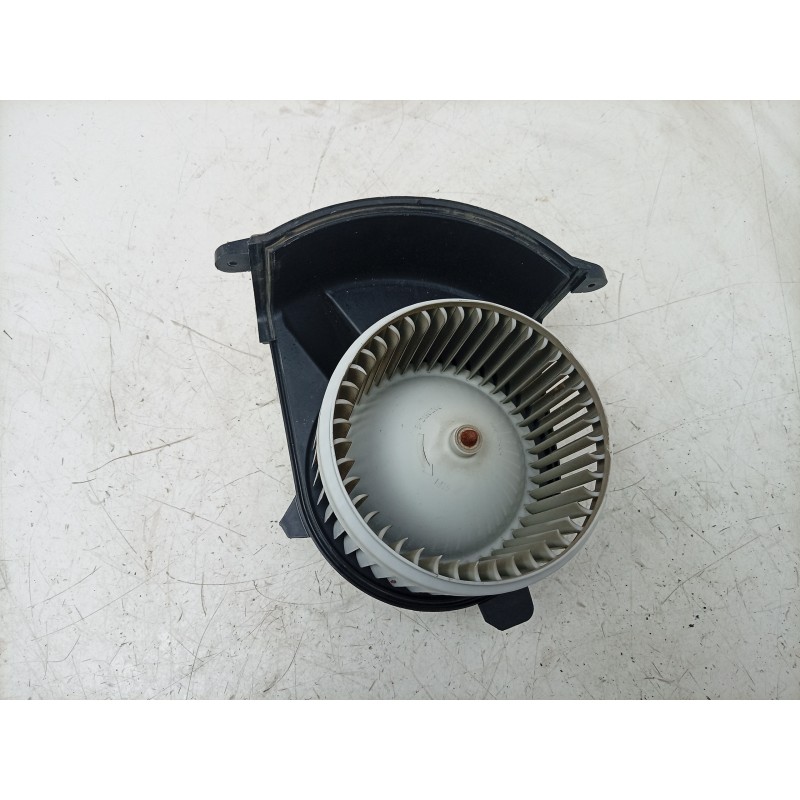 Recambio de ventilador calefaccion para renault master iii furgoneta (fv) 2.3 dci 150 fwd (fv0f, fv03) referencia OEM IAM  17383