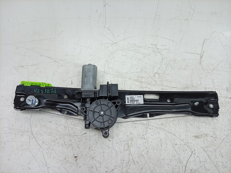 Recambio de elevalunas trasero derecho para bmw x1 (f48) sdrive 18 d referencia OEM IAM  51357490200 