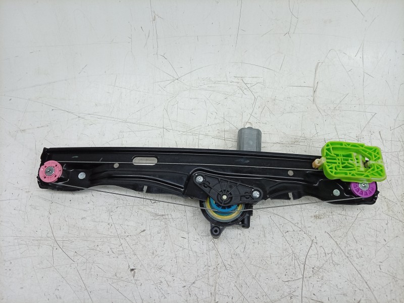Recambio de elevalunas trasero derecho para bmw x1 (f48) sdrive 18 d referencia OEM IAM  51357490200 
