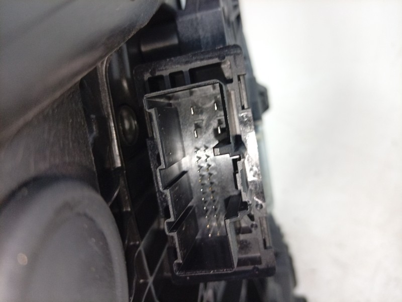 Recambio de elevalunas trasero izquierdo para volvo xc40 (536) t2 referencia OEM IAM  32353277 