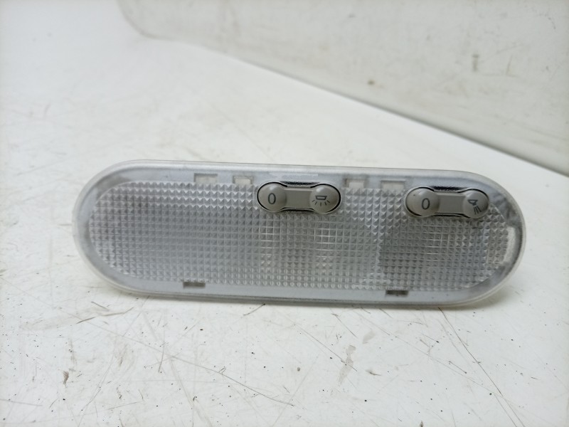 Recambio de luz interior para renault master iii furgoneta (fv) 2.3 dci 150 fwd (fv0f, fv03) referencia OEM IAM  264302385R 