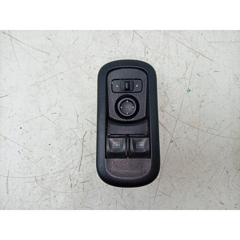 Recambio de mando elevalunas delantero izquierdo para renault master iii furgoneta (fv) 2.3 dci 150 fwd (fv0f, fv03) referencia 