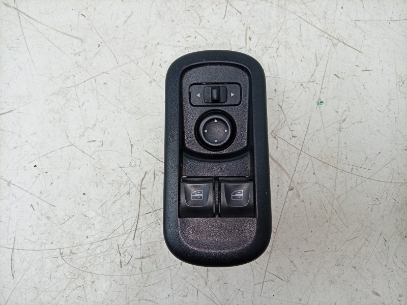 Recambio de mando elevalunas delantero izquierdo para renault master iii furgoneta (fv) 2.3 dci 150 fwd (fv0f, fv03) referencia 