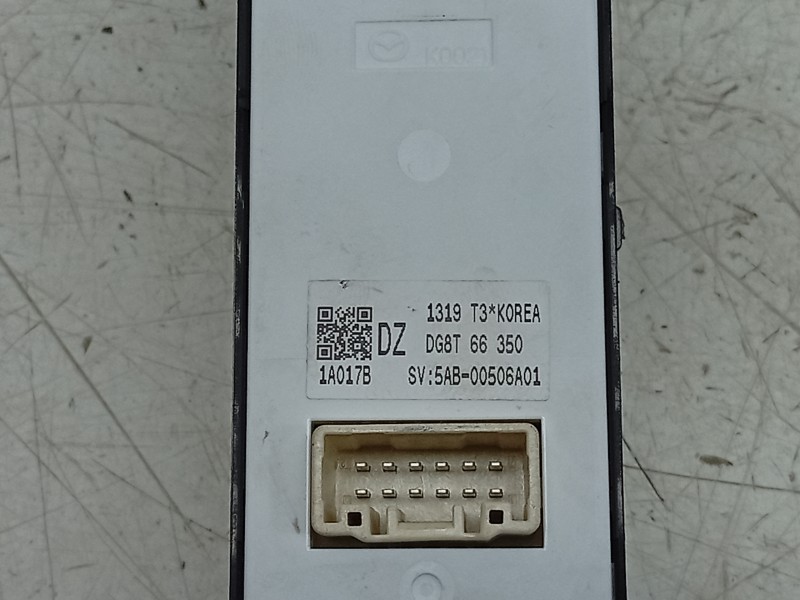 Recambio de mando elevalunas delantero izquierdo para mazda cx-3 (dk) 2.0 skyactiv-g referencia OEM IAM  DG8T66350 
