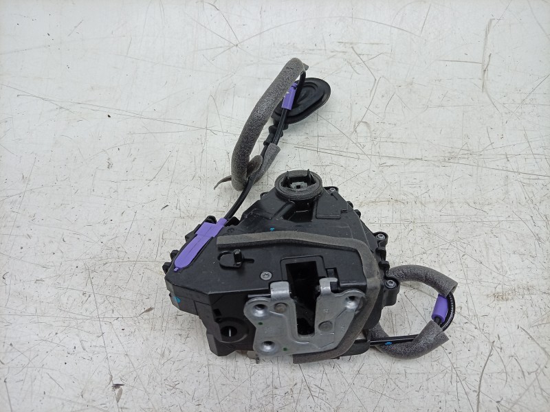 Recambio de cerradura puerta trasera derecha para renault 5 e-tech 150 referencia OEM IAM  825022803R 