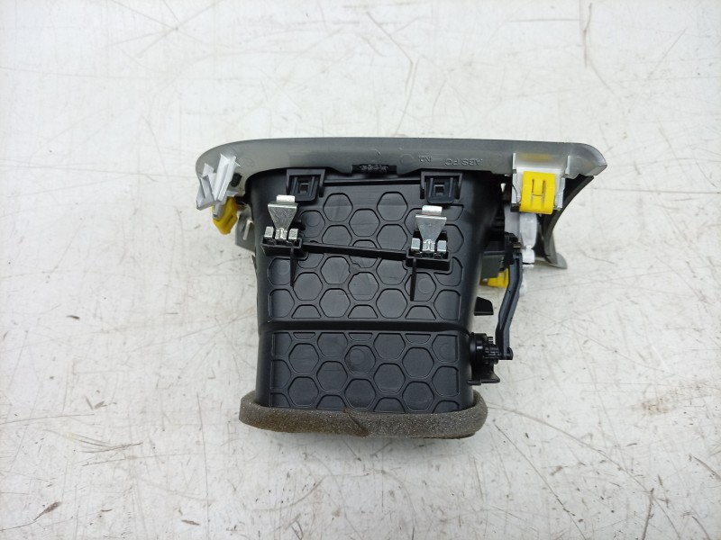 Recambio de aireador izquierdo para citroën c3 iii (sx) 1.5 bluehdi 100 (sxyhyp, sxyhtu) referencia OEM IAM  98162208ZD 