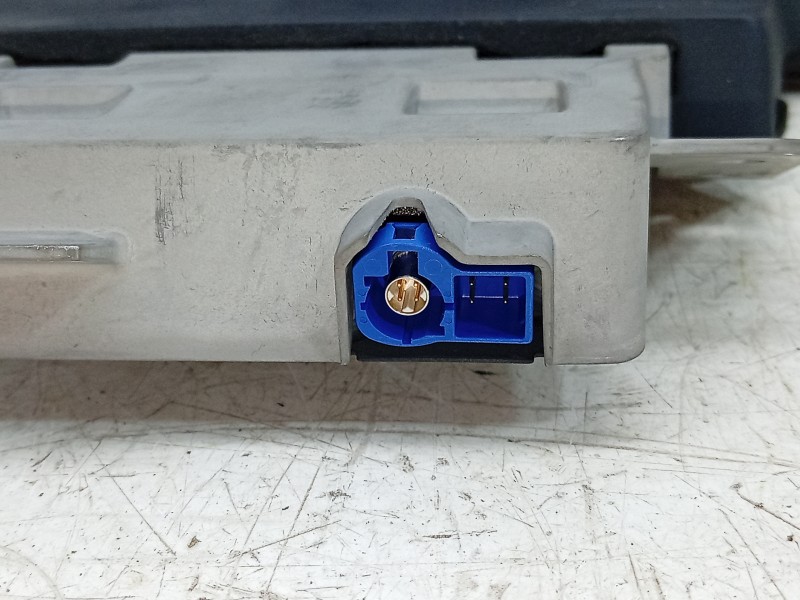 Recambio de pantalla multifuncion para audi q2 (gab, gag) 30 tdi referencia OEM IAM 81A919603 81A919619 