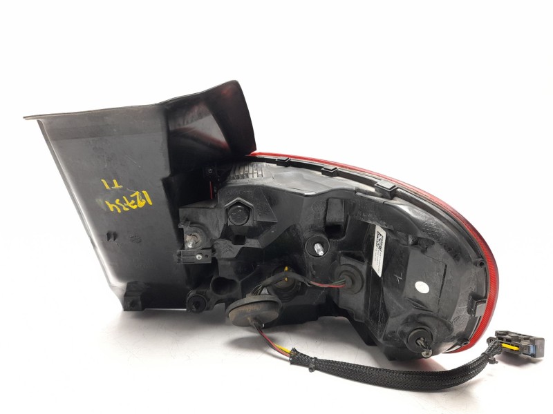 Recambio de piloto trasero izquierdo para citroën c5 aircross (ac_, aj_, ar_, a4_) 1.5 bluehdi 130 (acyhzj, acyhzr) referencia O