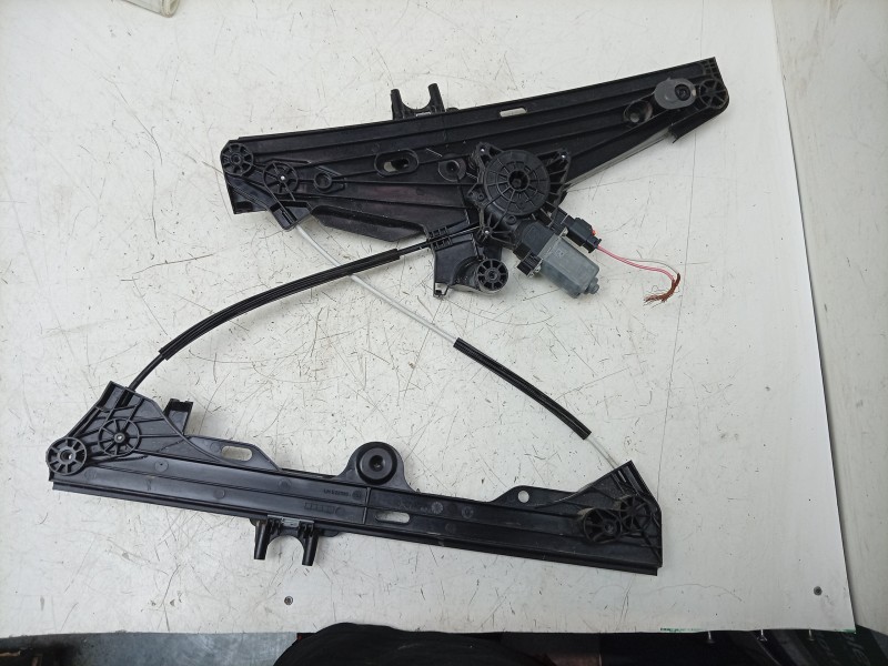 Recambio de elevalunas delantero izquierdo para peugeot 308 sw iii (fc_, fj_, fr_, f4_, fn_) puretech 130 (frhnsl, frhnst) refer