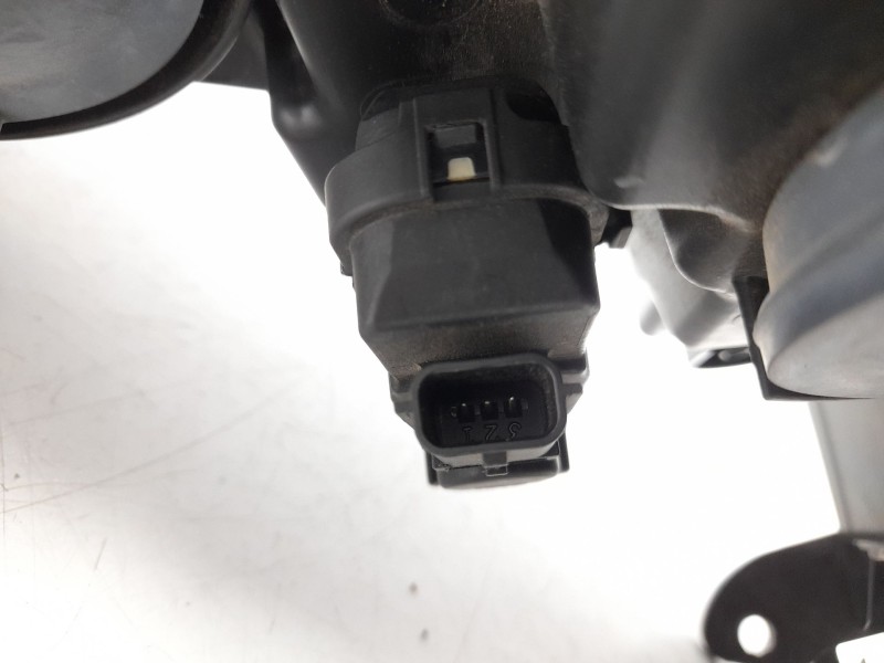 Recambio de faro izquierdo para renault master iii furgoneta (fv) 2.3 dci 150 fwd (fv0f, fv03) referencia OEM IAM  260607867R 10