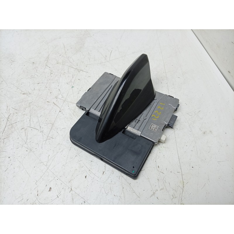 Recambio de antena para peugeot 308 sw iii (fc_, fj_, fr_, f4_, fn_) puretech 130 (frhnsl, frhnst) referencia OEM IAM  985773408
