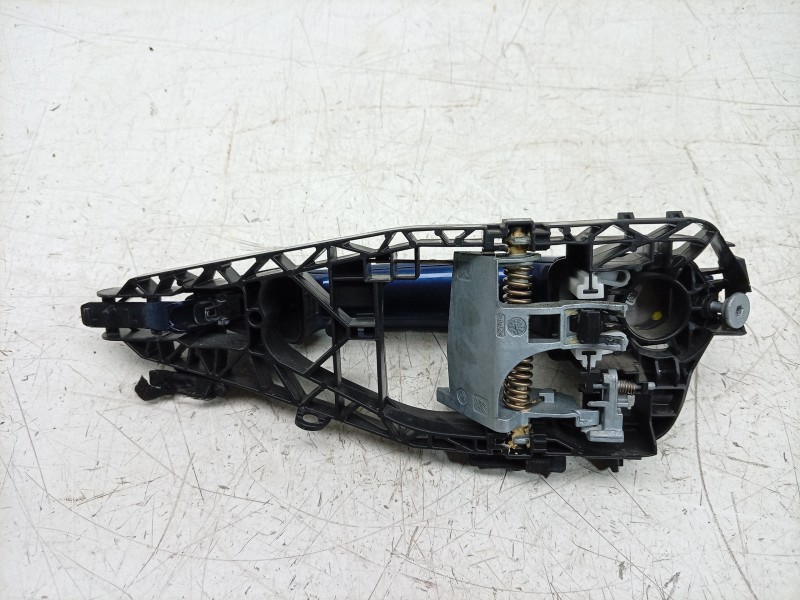 Recambio de maneta exterior trasera derecha para bmw x1 (f48) sdrive 18 d referencia OEM IAM  51217396308 