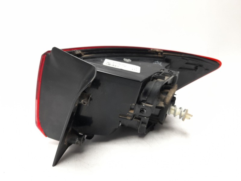 Recambio de piloto trasero izquierdo para seat ateca (kh7, khp) 1.6 tdi referencia OEM IAM  575945207C 