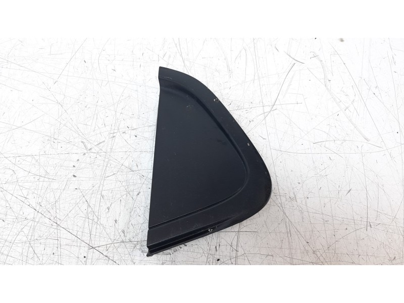 Recambio de moldura para dacia sandero 0.9 tce cat referencia OEM IAM 788723024R  