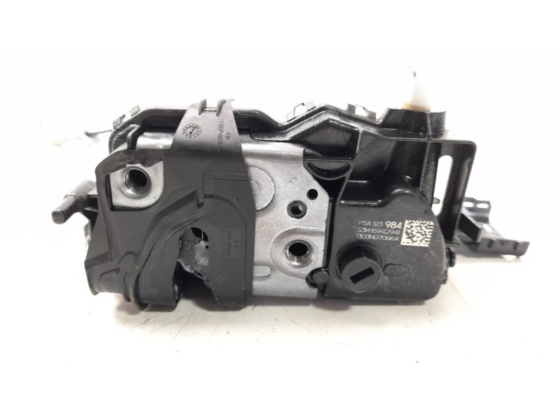 Recambio de cerradura puerta trasera derecha para citroen c3 1.2 12v e-thp referencia OEM IAM 9812398480  