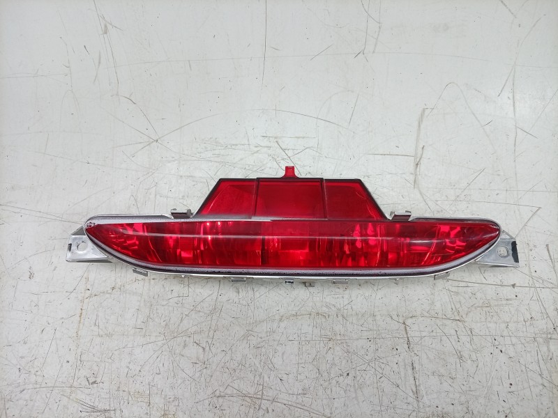 Recambio de piloto trasero central para opel corsa f (p2jo) 1.2 (68) referencia OEM IAM  9674308980 103F17420380/2320600/1649001