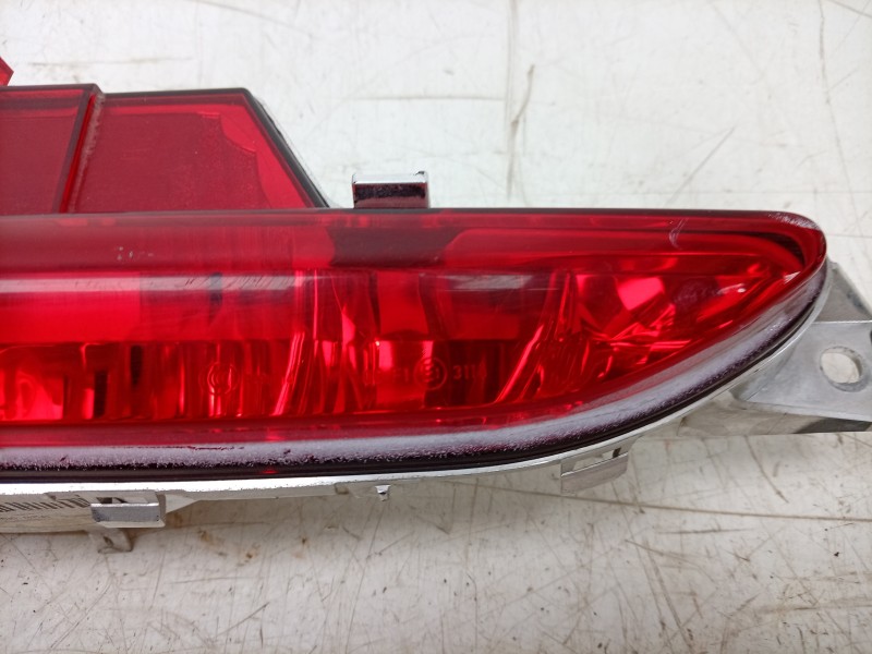 Recambio de piloto trasero central para opel corsa f (p2jo) 1.2 (68) referencia OEM IAM  9674308980 103F17420380/2320600/1649001