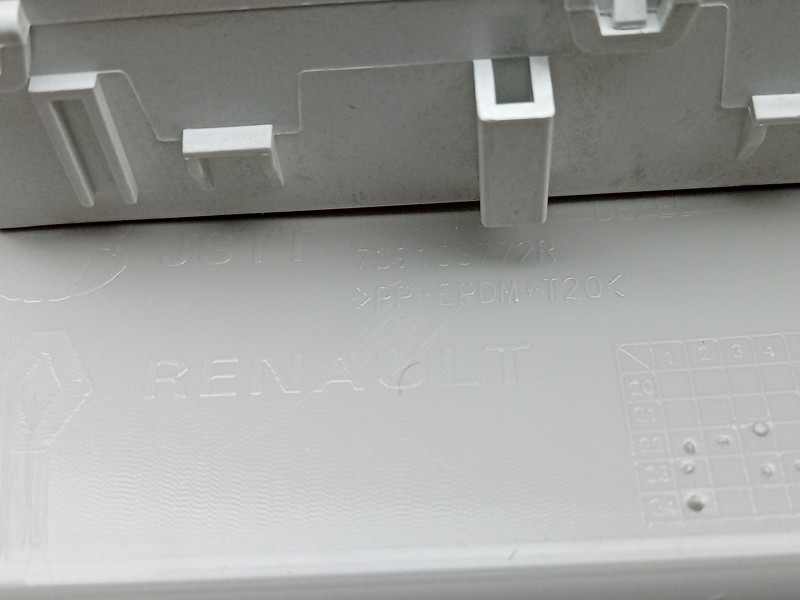 Recambio de luz interior para dacia spring referencia OEM IAM 264307665R 739108772R 
